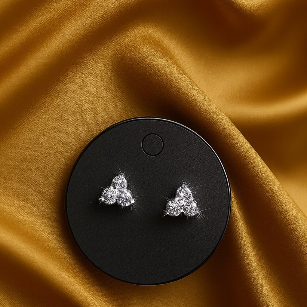 Silver Crystal Cluster Stud Earrings – Dainty Sparkling Women's Jewelry